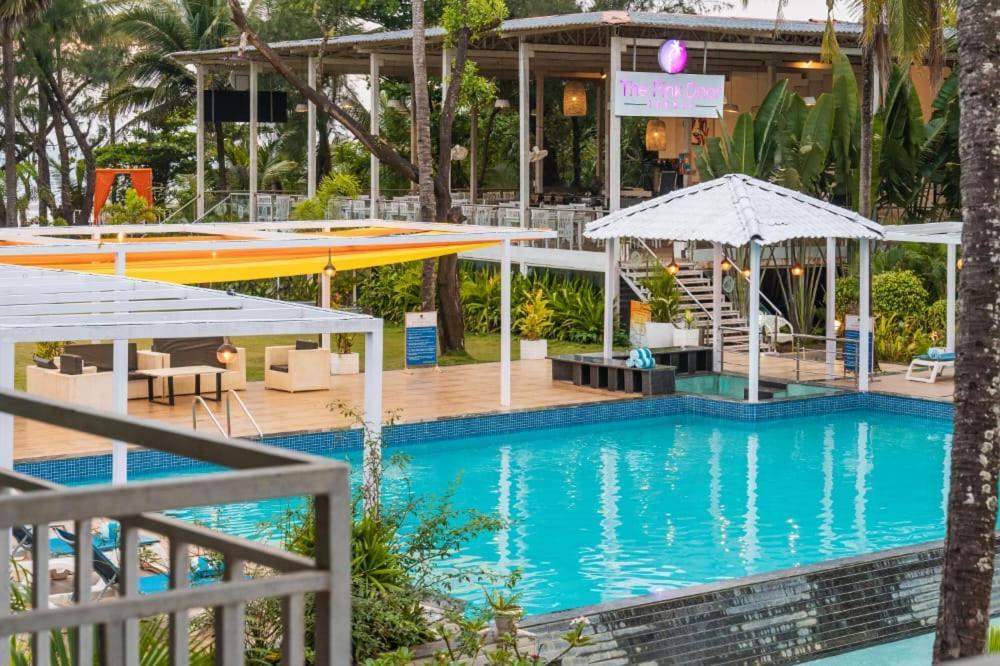 Foxoso La Beach Resort & Spa Gamle Goa Eksteriør bilde